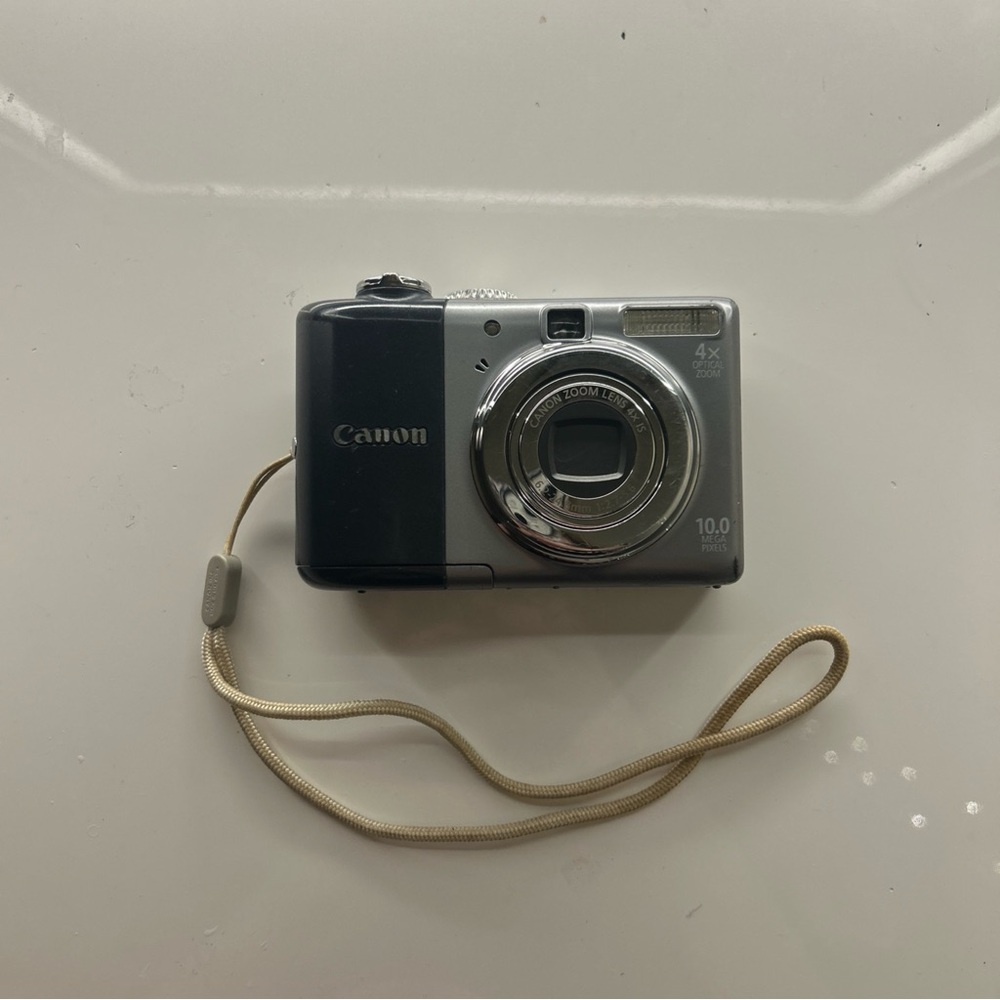 Canon PowerShot - A1000 IS Digital Camera - 10 MP